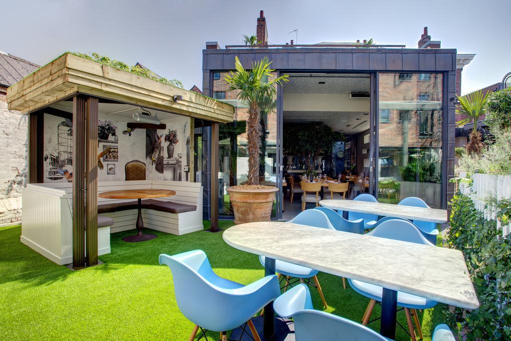 Oddfellows Chester Hotel & Apartments Esterno foto